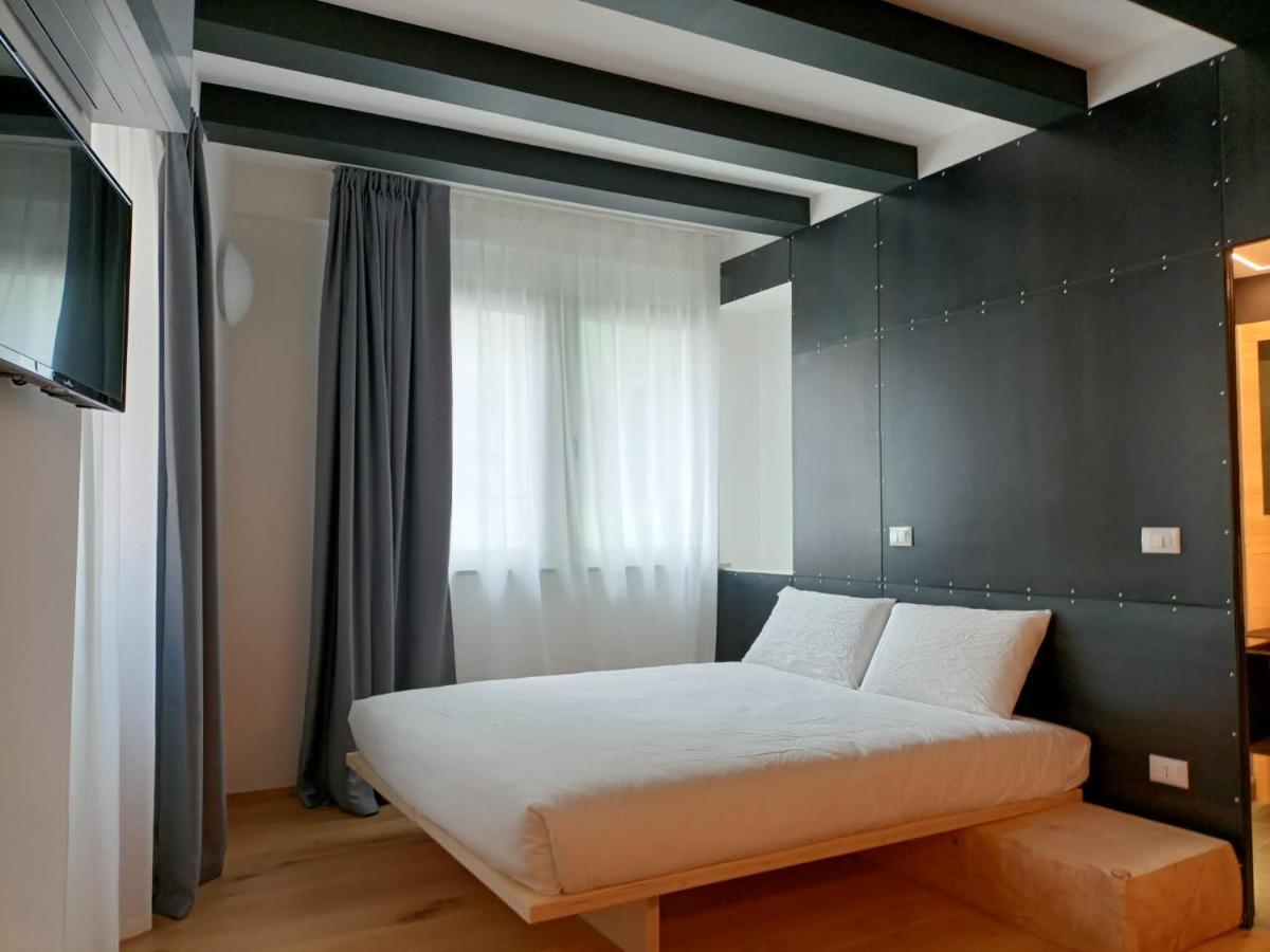 Le Meridiane City Rooms In Trento Exterior photo