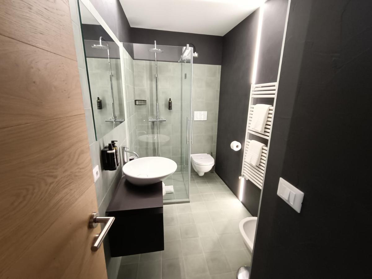 Le Meridiane City Rooms In Trento Exterior photo